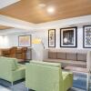 Отель Holiday Inn Express & Suites Portland, an IHG Hotel, фото 2