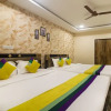 Отель Itsy Hotels Yogeshwara Grand, фото 5