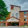 Отель Red Roof Plus - Raleigh NCSU/ Convention Center, фото 13