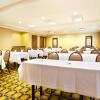 Отель Holiday Inn Express Hotel & Suites Chicago South Lansing, an IHG Hotel, фото 17