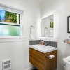 Отель Walk to the waterfront The South Sound, фото 4