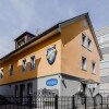 Отель Swiss Star Guesthouse District 4 в Цюрихе