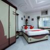 Отель OYO 12049 Hotel Ravi Kiran Executive, фото 9