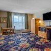 Отель Rodeway Inn & Suites near Outlet Mall - Asheville, фото 26