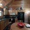Отель Karen's 2 Bedroom Cabin by RedAwning, фото 9