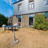 Отель Elegant Holiday Home in Bievre With Garden and Deckchairs, фото 28
