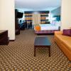 Отель Holiday Inn Express & Suites Jackson / Pearl Intl Airport, an IHG Hotel, фото 4