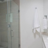Отель Spacious 4BR Near Old Town by WanderJaunt, фото 11