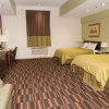 Отель HomeTown Inn & Suites, фото 21