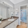 Отель Cozy 2bd/2ba w/ View, Sleeps 6, фото 8
