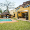 Отель Room in Guest Room - Luxury Executive Double Room for 2 Guests With Ensuite Bathroom, in Ballito, фото 12