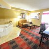 Отель Holiday Inn Express Hotel & Suites Bowling Green, an IHG Hotel, фото 20