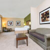 Отель Holiday Inn Express & Suites Phoenix - Glendale Sports Dist, an IHG Hotel, фото 4