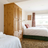 Отель Sunny Seafront Chalet - Sleeps 6, фото 7