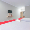 Отель RedDoorz Plus @ Otista Garut, фото 10
