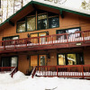 Отель Summit Escape A - Rustic Cabin With A Hot Tub And Barbecue! Wood Fireplace! Walk To Slopes! 2 Bedroo, фото 1