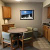 Отель Lifthouse 403, Studio Condo, фото 13