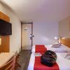 Отель Hôtel Kyriad Libourne - Saint Emilion, фото 4