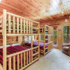 Отель Big Bear Lodge - Five Bedroom Cabin, фото 16