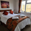 Отель Captivatingly Stunning 2-bed Cabin in Bridlington, фото 9