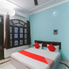 Отель OYO Flagship 64259 Xpress Stays, фото 2