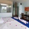 Отель Blue Haven Hotel, фото 2