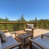 Отель Tahoe Donner Home 4 Bedrooms 2.5 Bathrooms Home, фото 20