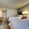 Отель Hampton Inn & Suites Milwaukee West, фото 6