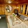 Отель Gstaad Paradise View Chalet with Jacuzzi, фото 7