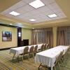Отель Holiday Inn Express Hotel & Suites Waycross, an IHG Hotel, фото 14