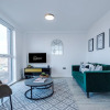 Отель Spacious & Modern 2 Bed Salford Quays Apartment, фото 6