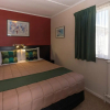 Отель MALFROY motor lodge Rotorua - Accommodation and Mineral Pool, фото 14