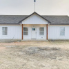 Отель Texas Family Home w/ Hot Tub: 1 Mi to Lake Whitney, фото 16