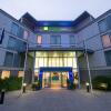 Отель Holiday Inn Express London Stansted Airport, an IHG Hotel в Тейкли