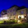 Отель Logis Hôtel La Villa Des Houx в Омали