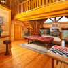 Отель Mountain Movie Inn - Six Bedroom Cabin, фото 11