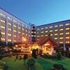 Отель Summit Parkview в Янгоне