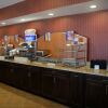 Отель Holiday Inn Express Newington - Hartford, an IHG Hotel, фото 29