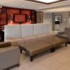 Отель Holiday Inn Express Crestwood, an IHG Hotel, фото 2