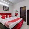 Отель Oyo Flagship Yadav Residency, фото 1