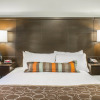 Отель Staybridge Suites Jacksonville - Camp Lejeune Area, an IHG Hotel, фото 6