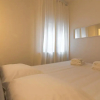 Отель Brand new , Stylish 2 bedroom apartment, фото 4