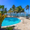 Отель Otium Rentals Upscale Beach Family Oasis, фото 21