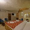 Отель Zeus Cave Suites, фото 26