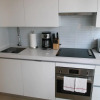 Отель Stylish Condo in Amazing King West Area, фото 1