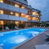 Отель Peschiera With Pool & Parking, фото 17