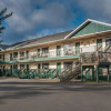 Отель Econo Lodge Mackinaw City, фото 1