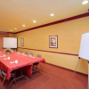 Отель Comfort Suites Near Seaworld, фото 15