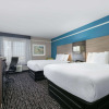 Отель La Quinta Inn & Suites by Wyndham Weatherford, фото 4
