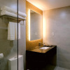 Отель Goldberry Suites and Hotel Cebu, фото 29